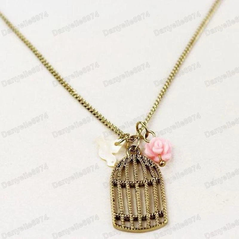 COLGANTE JAULA PÁJARO Retro Flor MOP PÁJAROS/ROSA ROSA Vintage Latón Chapado en Oro Foto 1 de 3