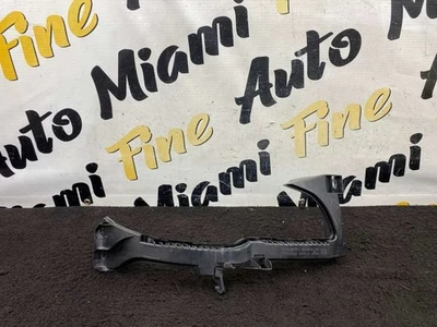 Soporte de montaje de soporte de esquina para faros laterales derechos Subaru WRX 15-21 FABRICANTE DE EQUIPOS ORIGINALES Foto 1 de 4