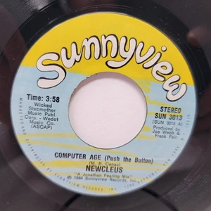 Newcleus Computer Age 7" 45rpm m- Vinyl Soul Record free sleeve - Imagen 1 de 2