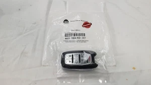 Llavero integrado transmisor Pacifica Mopar 2017-2025 encendido 68217832AD - Imagen 1 de 5