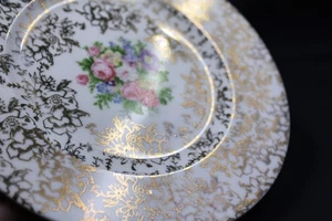 Vintage 22K Gold Floral Saucers Set of 2 Warranted Royal China USA 7" - Picture 1 of 8