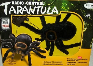 Radio remote Control Tarantula Party gag halloween scary Xmas hairy spider joke - Picture 1 of 1