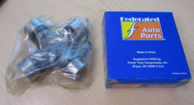 Federated Auto Parts U-Joint P354 REPL. PT 530 NOS - Image 1 of 4