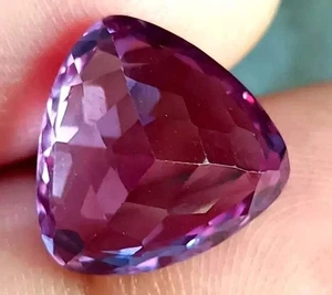 Alessandrite Cambia Colore Trilione Taglio 27-29 Ct Pietra Preziosa Naturale Sciolta Certificata - Foto 1 di 6
