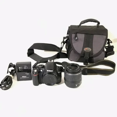 Nikon D D3000 10.2MP Digital SLR Camera - Black (Kit w/ AF-S DX VR 18-55mm Lens) - image 1 of 4