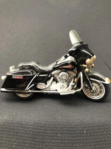 Harley Davidson Maisto con alforjas y visera de viento - Imagen 1 de 6