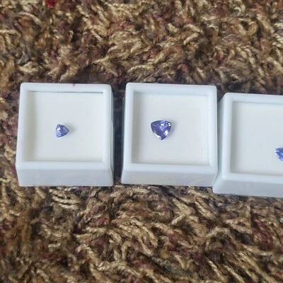 Tanzanita natural EXTRA FINA 1,85 quilates lote de 3 por favor leer  Foto 1 de 4