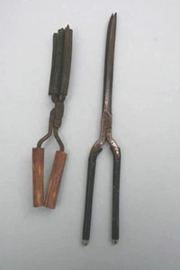 2 alte Brennscheren Lockenscheren, 1930er Jahre - Bild 1 von 1