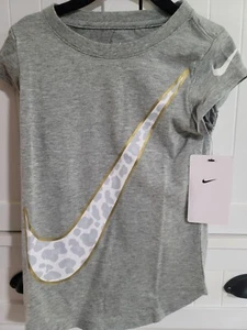 Girls Kids Youth NIKE Short Sleeve Shirt NEW Gray Leopard Size 4 - Picture 1 of 1