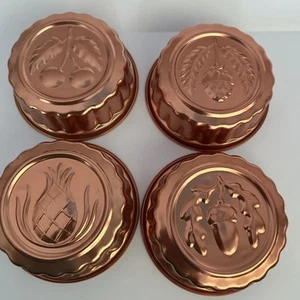 Copper Colored Aluminum Molds 5.25” Round W/ Hangers Set Of 4 Vintage - Picture 1 of 10