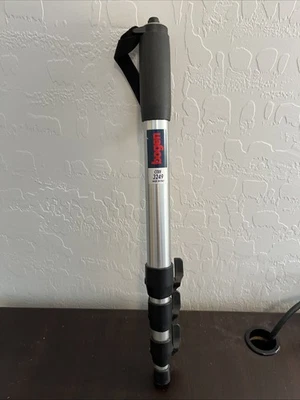 Bogen Manfrotto 3249B 4-Section Monopod-Extends to 5ft - Image 1 of 4