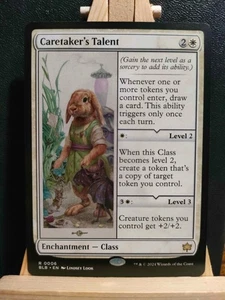 Caretaker's Talent - Bloomburrow - Rare - NM (See pics) MTG - Foto 1 di 2