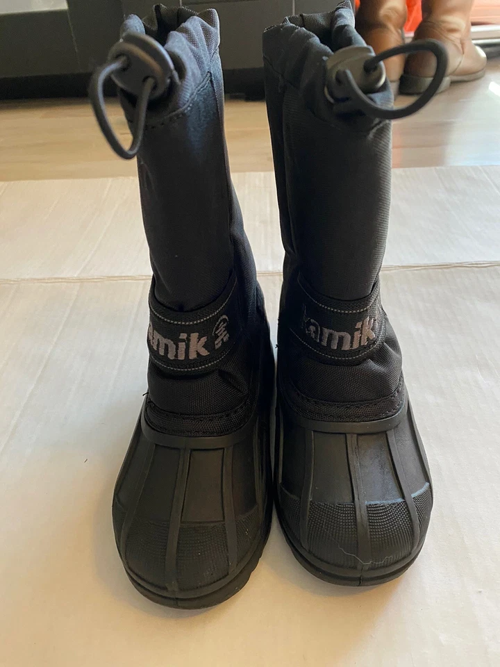 Kamik Kaboom2 Negro Nieve Invierno Botas Niños Talla 12 Foto 1 de 4