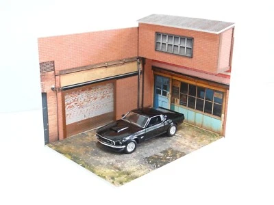1:24 Scale Diorama Street Garage Scene – Storefront Display with Garage Door - Image 1 of 4