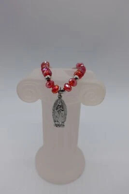 Pulseira medalha exclusiva de contas vermelhas Virgem Maria  - Imagem 1 de 4