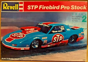 RARE 1992 Revell 1:24 Model Kit STP FIREBIRD PRO New Old Stock - Bild 1 von 1