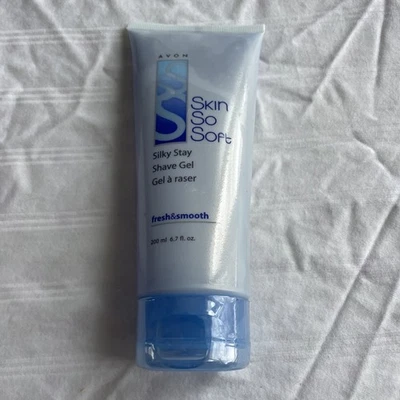 Avon Skin So Soft Silky Stay Shave Gel, Hidratante, 6,7 oz Fresco e Suave NOVO  - Imagem 1 de 4