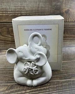 CRACKER BARREL Exclusive Cuddling Elephants Figurine with Original Box - Picture 1 of 10