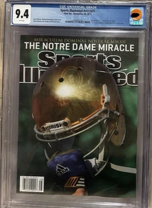 CGC 9.4 11/26/12 NEWSSTAND Notre Dame Football Helmet Sports Illustrated - Picture 1 of 2