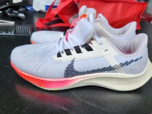 Nike Air Zoom Pegasus 38 GS DJ5557-100 Running Shoes Size WMNS Size us 7 Eur38 - Picture 1 of 7