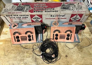 Bell Products 2 komplette Amateurfunksender Vintage 50er Jahre Spielzeug - Bild 1 von 20