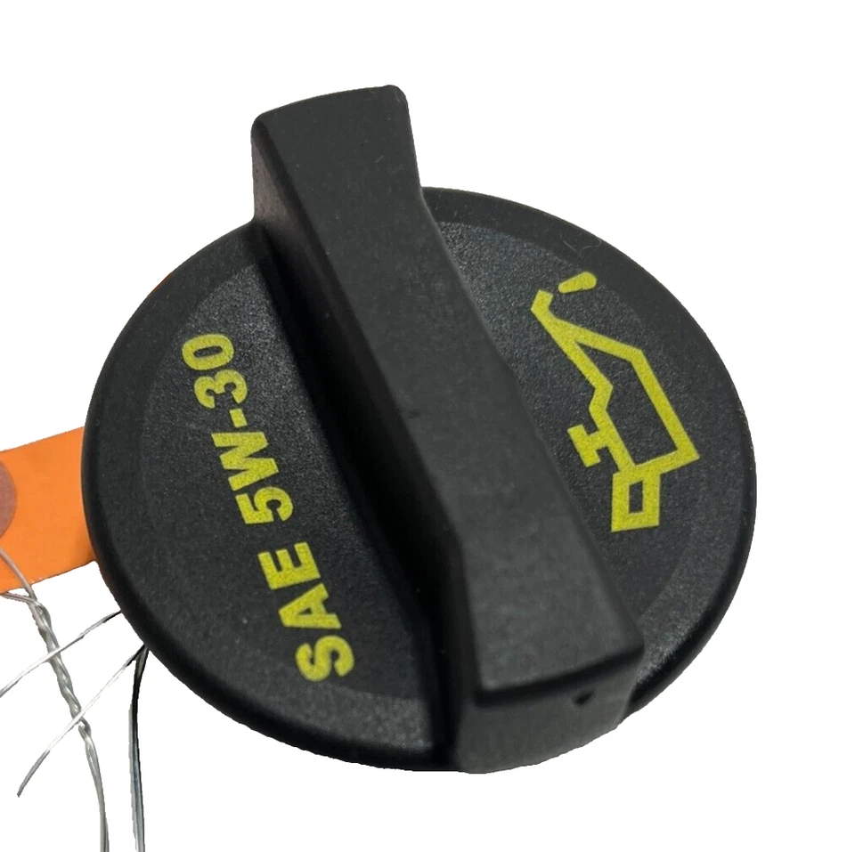 КРЫШКА МАСЛОЗАЛИВНОЙ ГОРЛОВИНЫ ДВИГАТЕЛЯ FORD FOCUS ST 2013-2018 2,0 Л ОТ ОРИГИНАЛЬНОГО ПРОИЗВОДИТЕЛЯ - Изображение 1 из 4