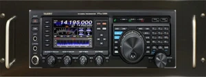 MONTAJE EN RACK 4U para YAESU FT DX1200 (o cualquier otra radio de panel de tamaño 4U también) - Imagen 1 de 7