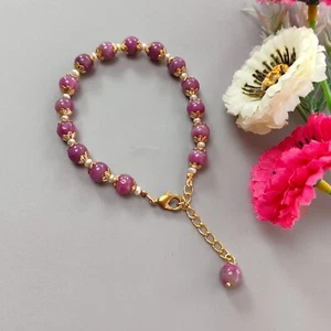 72.80cts Beauty Ruby Zoisite Gemstone Round 7mm Plain Beads Brass Bracelet 6" - Picture 1 of 6