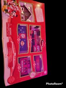 Disney Mickey Mouse & Friends Battery Operated Christmas 28 Pc Train Set No Sign