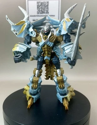 Transformers TLK Dinobot Slug Premier Edition Deluxe 2016 — Missing 1 Sword - Image 1 of 4
