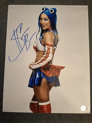 Foto firmada por Sasha Banks de la WWE 11x14 Sailor Moon Beckett testigo Foto 1 de 2