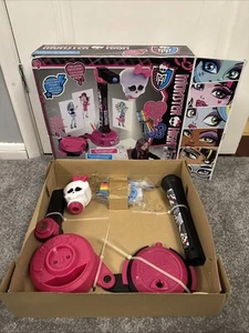 Monster High Design Projektor Spielzeug Skizze Zeichenprojektor mit Box - unbenutzt - Bild 1 von 9