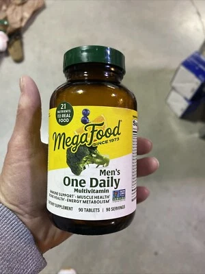 Megafood Hombre en Multivitamínico Diario 90 Comprimidos Exp 6/27 Foto 1 de 3