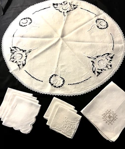 Vintage Beige Linens Round Tablecloth Napkins Dresser Scarf Lot of 9 Pieces - Picture 1 of 10