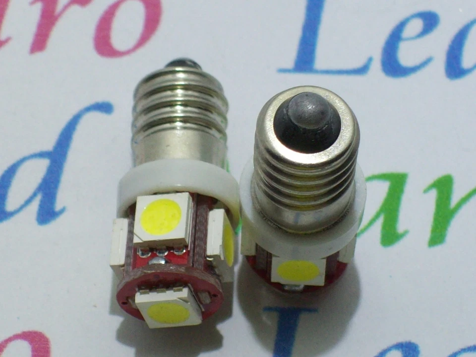 E10 Lampadina led Bici Elettrica 5 vite SMD 5050  6V Bianco Ghiaccio 6000K Pavia - Immagine 1 di 1