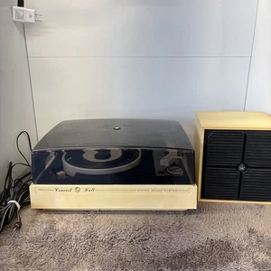 Vintage Konzertsaal Stereo Soundsystem Plattenspieler mit 1 Lautsprecher funktioniert - Bild 1 von 18