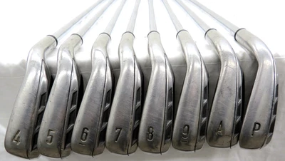 Callaway RAZR X NG Iron Set 8 Pcs. 4-9, Pitching & Approach Wedges Uniflex RH - Image 1 of 4