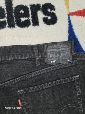 Jeans de mezclilla Levi 559 42x36 negros ⚫️ Foto 1 de 3