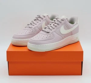 Nike Air Force 1 07 NN Platinum Violet Gr. 11,5 W/10 M Brandneu [DV3808-001] - Bild 1 von 8