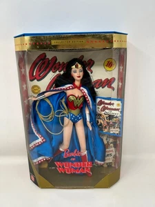 Muñeca Barbie Cultura Pop Mujer Maravilla 2000 - Imagen 1 de 4