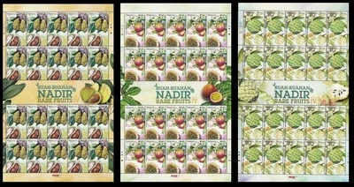 Malaysia Rare Fruits IV 2013 Nam Nam Passion Plant Food Tree (sheetlet) MNH - Image 1 of 4