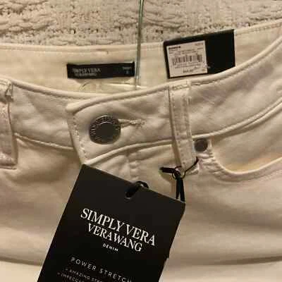 Nuevos pantalones cortos Vera Wang blancos con etiqueta Foto 1 de 4