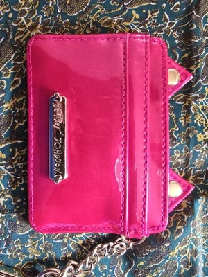 Hermoso Tarjetero Betsy Johnson Gatito Gato Línea Fushia Foto 1 de 4