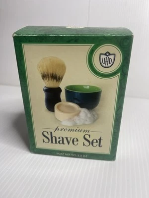 Shave Set Van Der Hagen Premium(2.5 oz. Soap, Bowl, Brush) NOB - Image 1 of 4