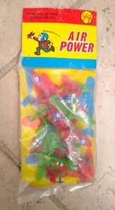 Vintage 1960s Plastic WWII Fighter Plane Airplane Toys 5 & Dime Store Air Power - Picture 1 of 2