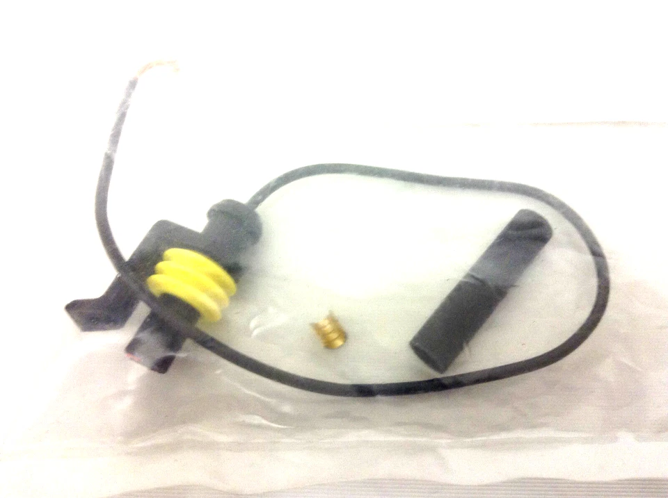 NUEVO CONECTOR TRIUMPH SPEED TRIPLE 1050 SPRINT ST OPS FLYLEAD T2501625 (#248) Foto 1 de 1