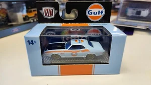 M2 Gulf WMTS19 25-19 1970 Dodge Challenger T/A in Blue (Super Chase) w/RR - Picture 1 of 6