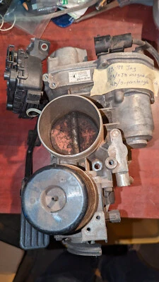 Jaguar 98-99 XJR / XJ8 Throttle Body & Gas Pedal Assembly PARTS / REPAIR - Image 1 of 4