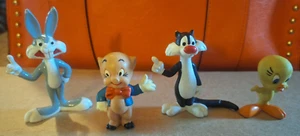 Schleich Warner Brothers PVC figures. With German spelling on back of Porky - Picture 1 of 3