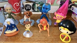 Konvolut 8 McDonalds Spielzeug: Marvel, Toy Story, The Croods, Trolle, Wonder Woman + - Bild 1 von 3